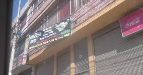 AUTORADIOS  ALARMAS  PARLANTES